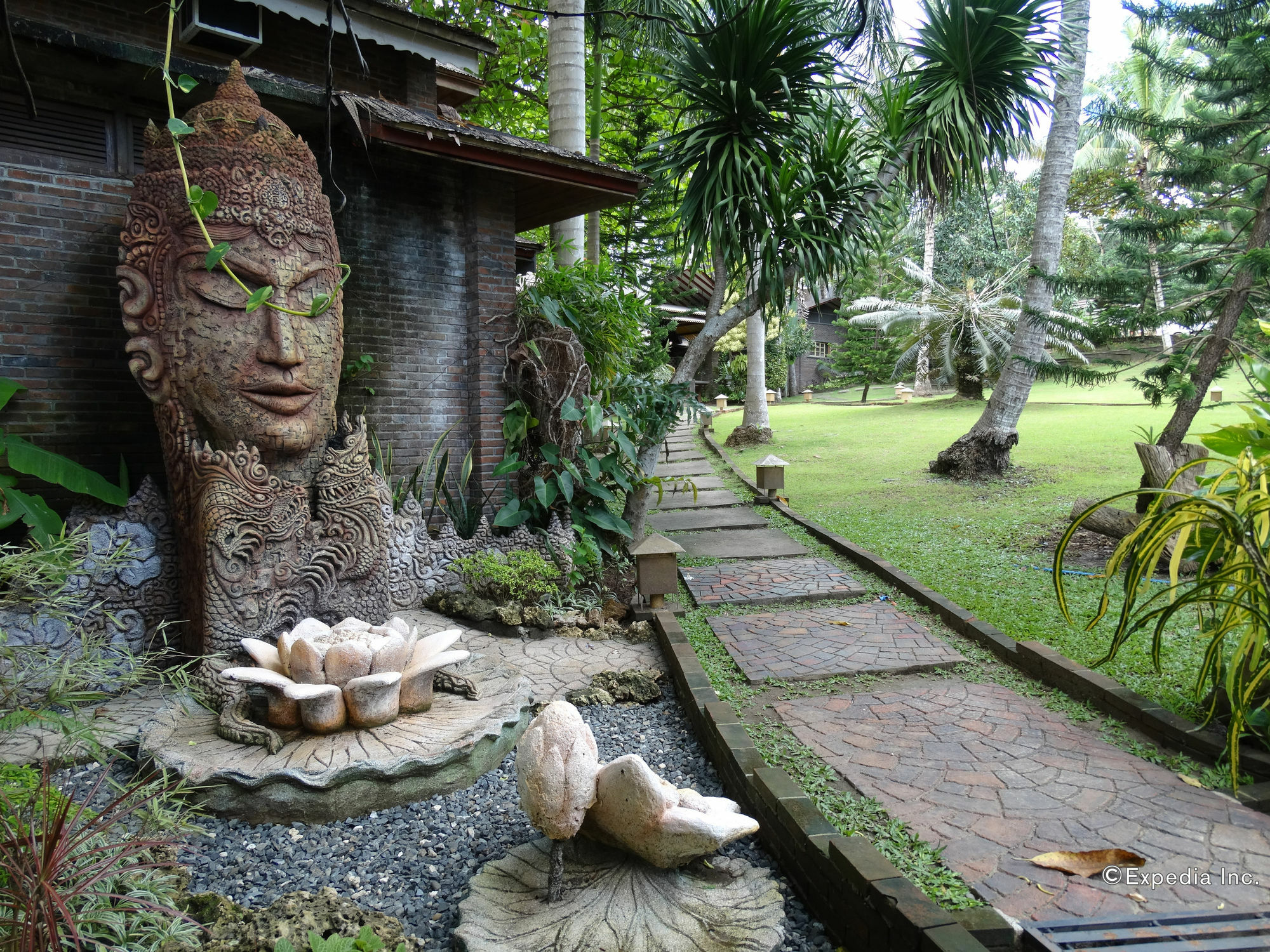 Chema'S By The Sea Hotel Samal Exterior photo
